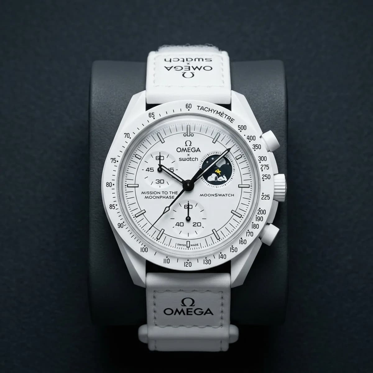 Omega x Swatch MoonSwatch Mission to Moonphase - Snoopy White