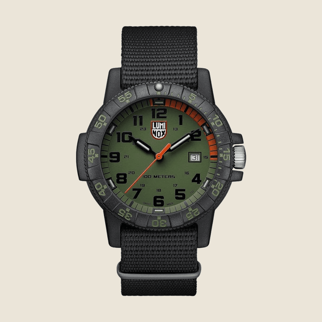 שעון Luminox Leatherback SEA Turtle Giant XS.0337 לגברים